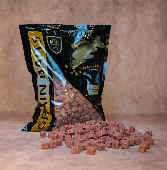 Squares-Strawberry krill Bulk